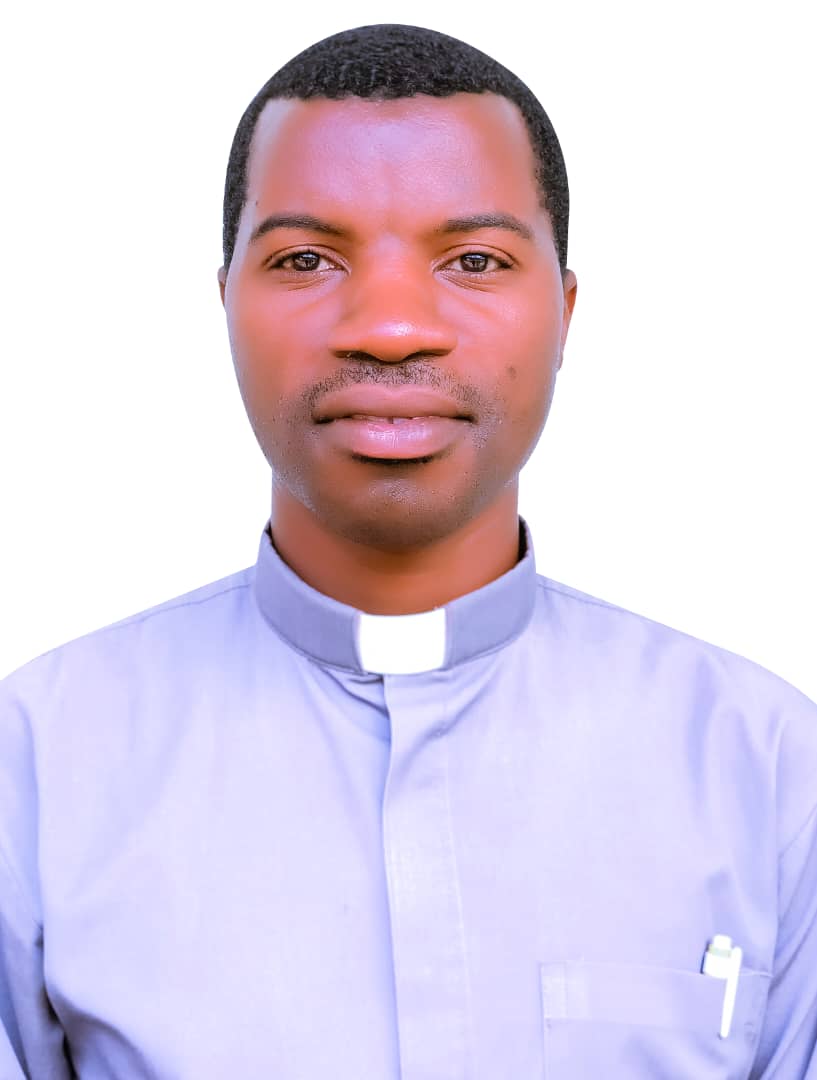 Abbee Maurice TUYIZERE